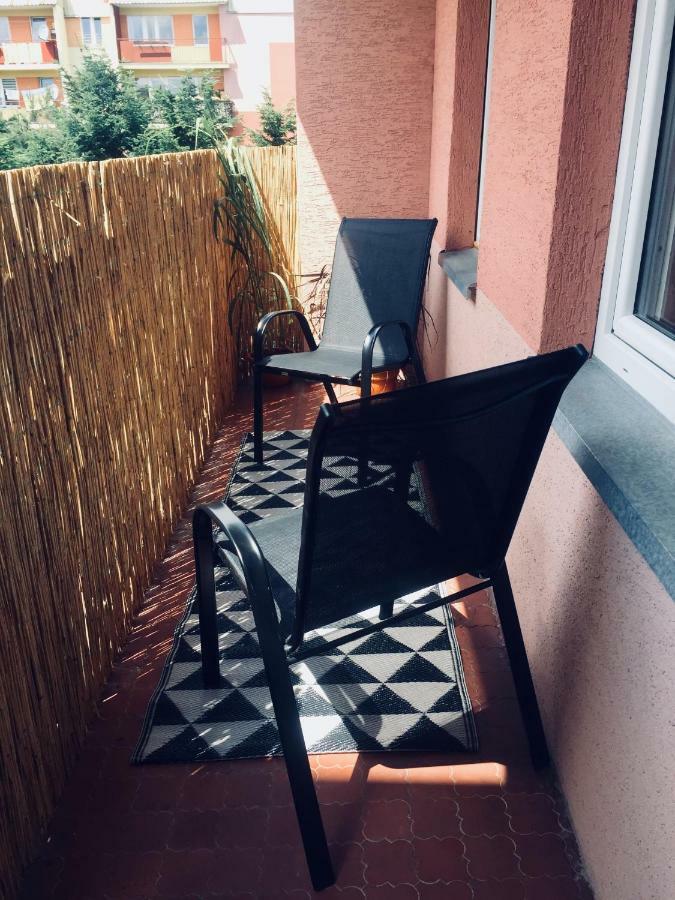 Apartament Halinka Salon, Sypialnia, Kuchnia, Balkon Powierzchnia 50M Krynica Zdroj Luaran gambar