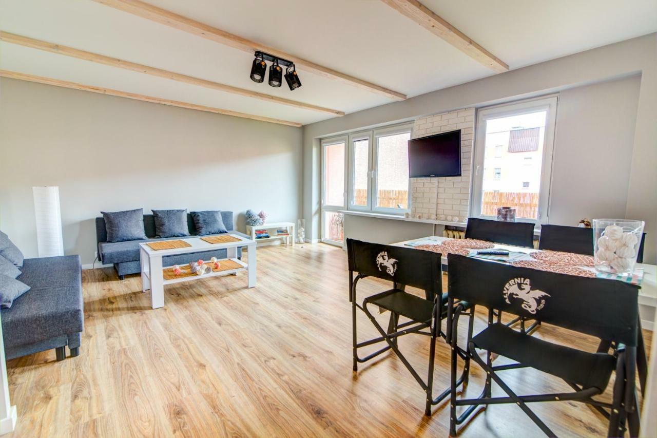 Apartament Halinka Salon, Sypialnia, Kuchnia, Balkon Powierzchnia 50M Krynica Zdroj Luaran gambar